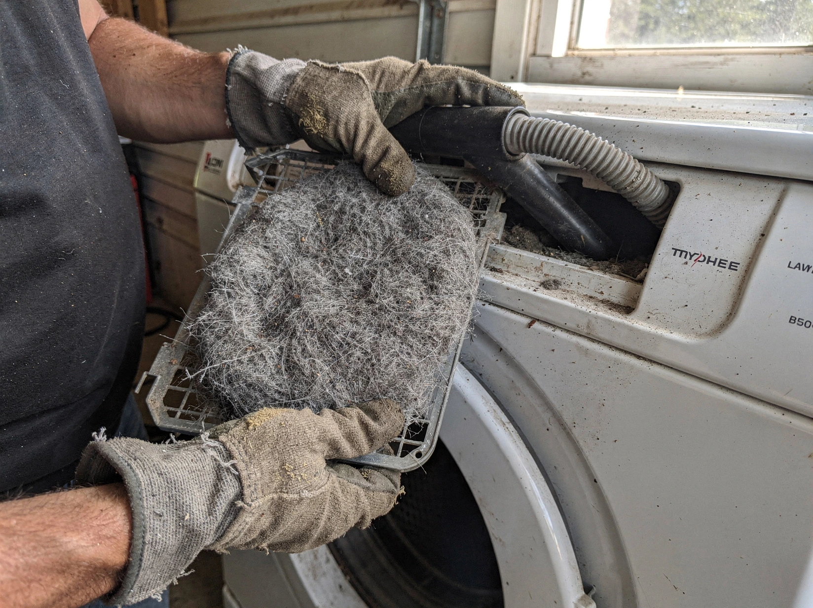 Cleaning Dryer Lint Trap service in Shelbyville, TN